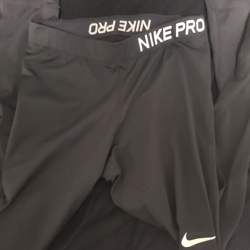 Nike leggings